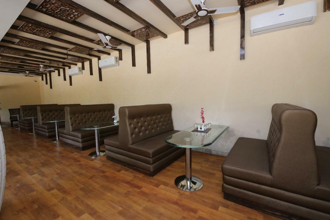 Oyo 38414 Rain Basera Resort Jabalpur Zewnętrze zdjęcie